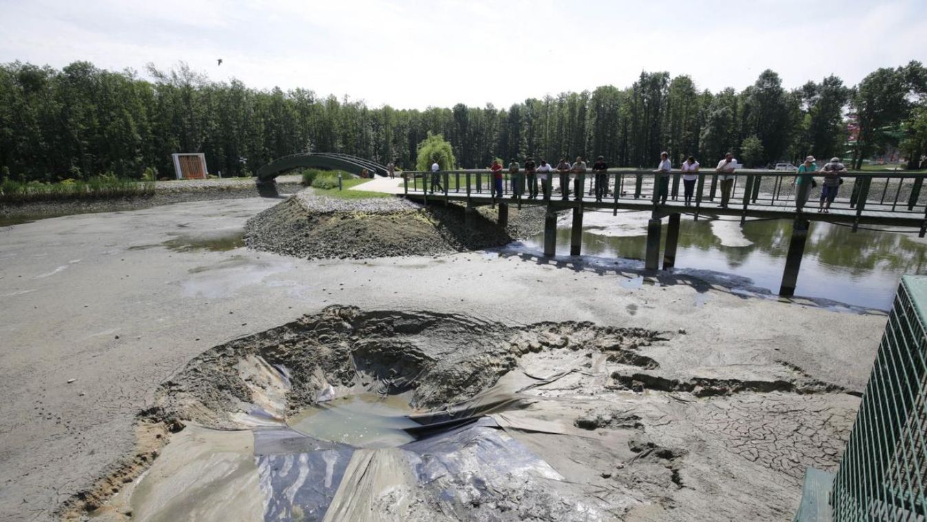 Csőtörés miatt folyt el a víz a karosi termáltóból