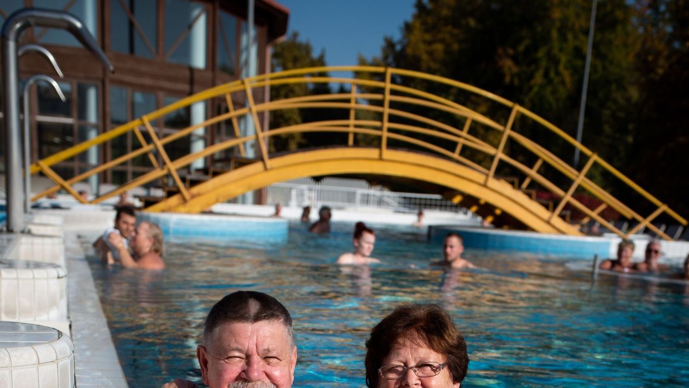 Megyekártyával féláron fürdőzhettek Zalakaroson