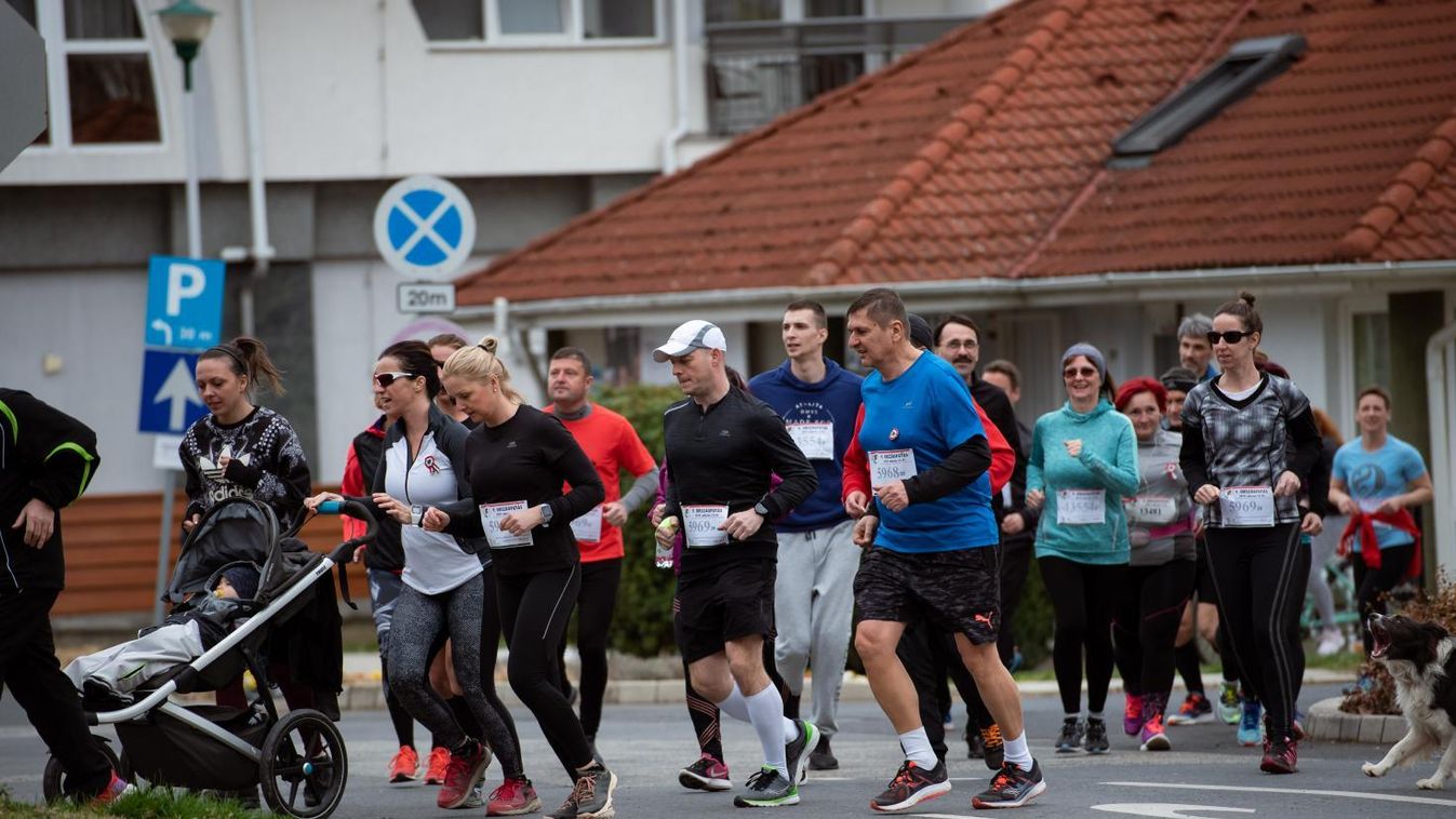 Közel félszázan rajtoltak el Zalakaroson