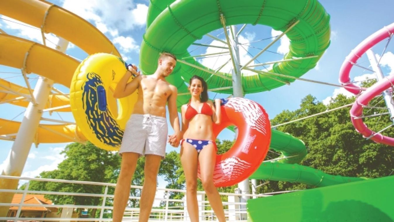 A CSALÁD ÉLMÉNYFÜRDŐJE