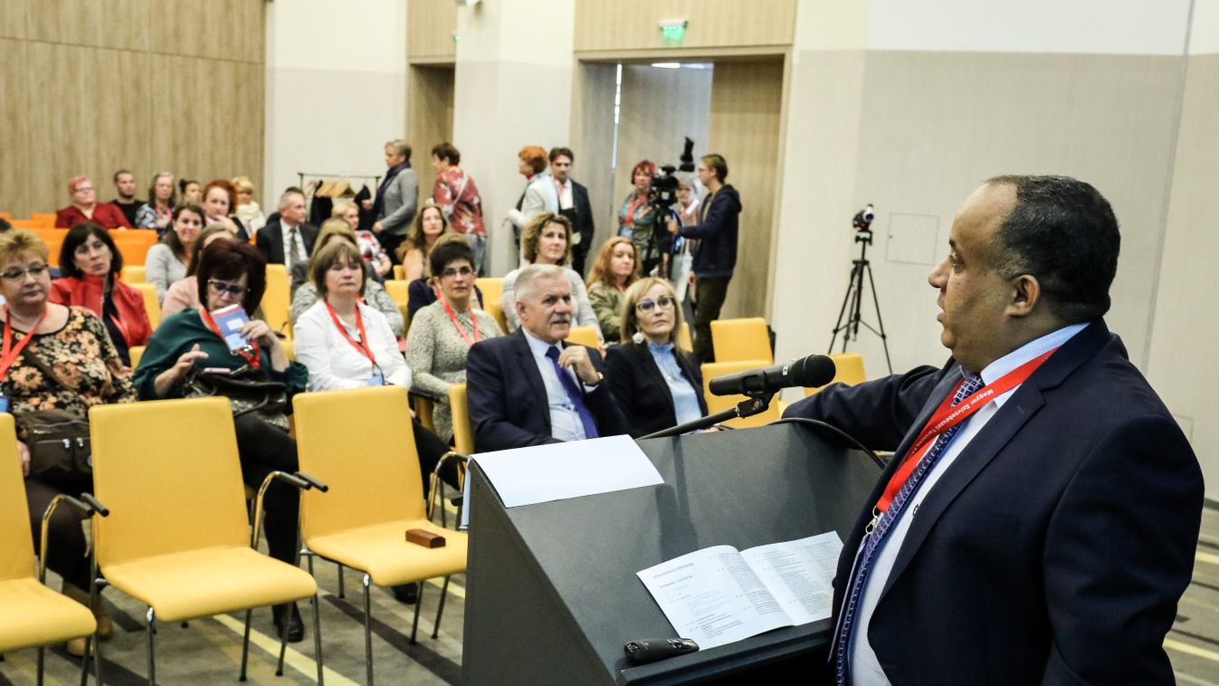 Kardiológusnak és szívsebésznek közös döntéseket kellene hoznia