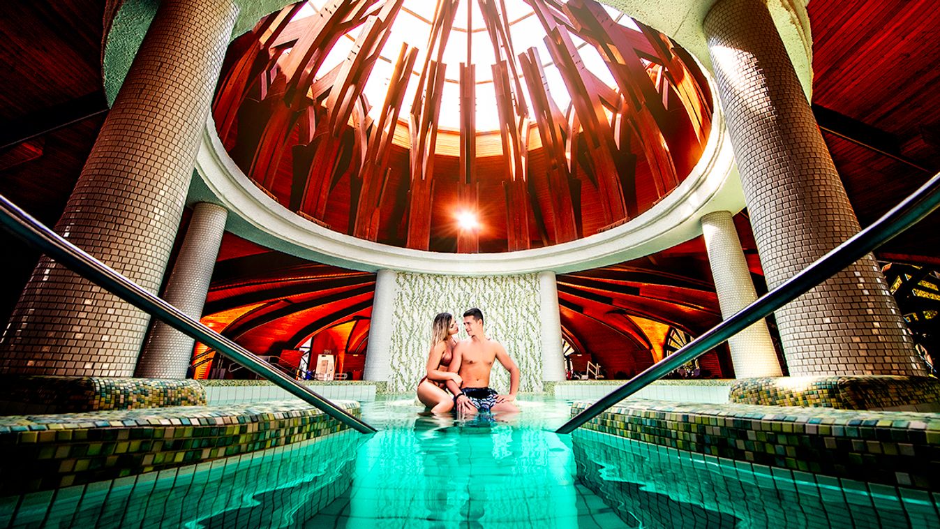 ZALAKAROS ŐSSZEL IS VÁR!