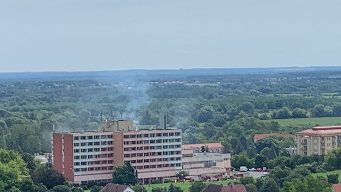 Tűz keletkezett egy zalakarosi hotelben (videó) – Frissítve