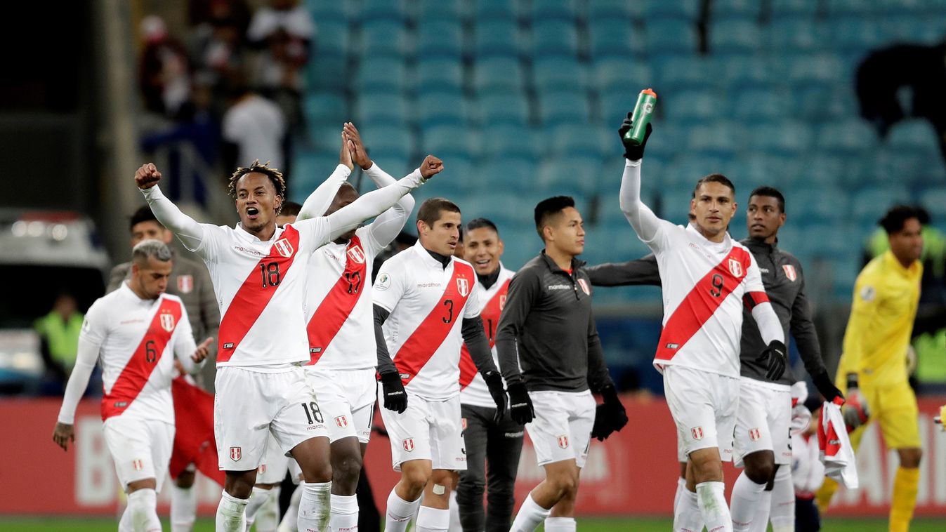 Peru lesz Brazília ellenfele a döntőben
