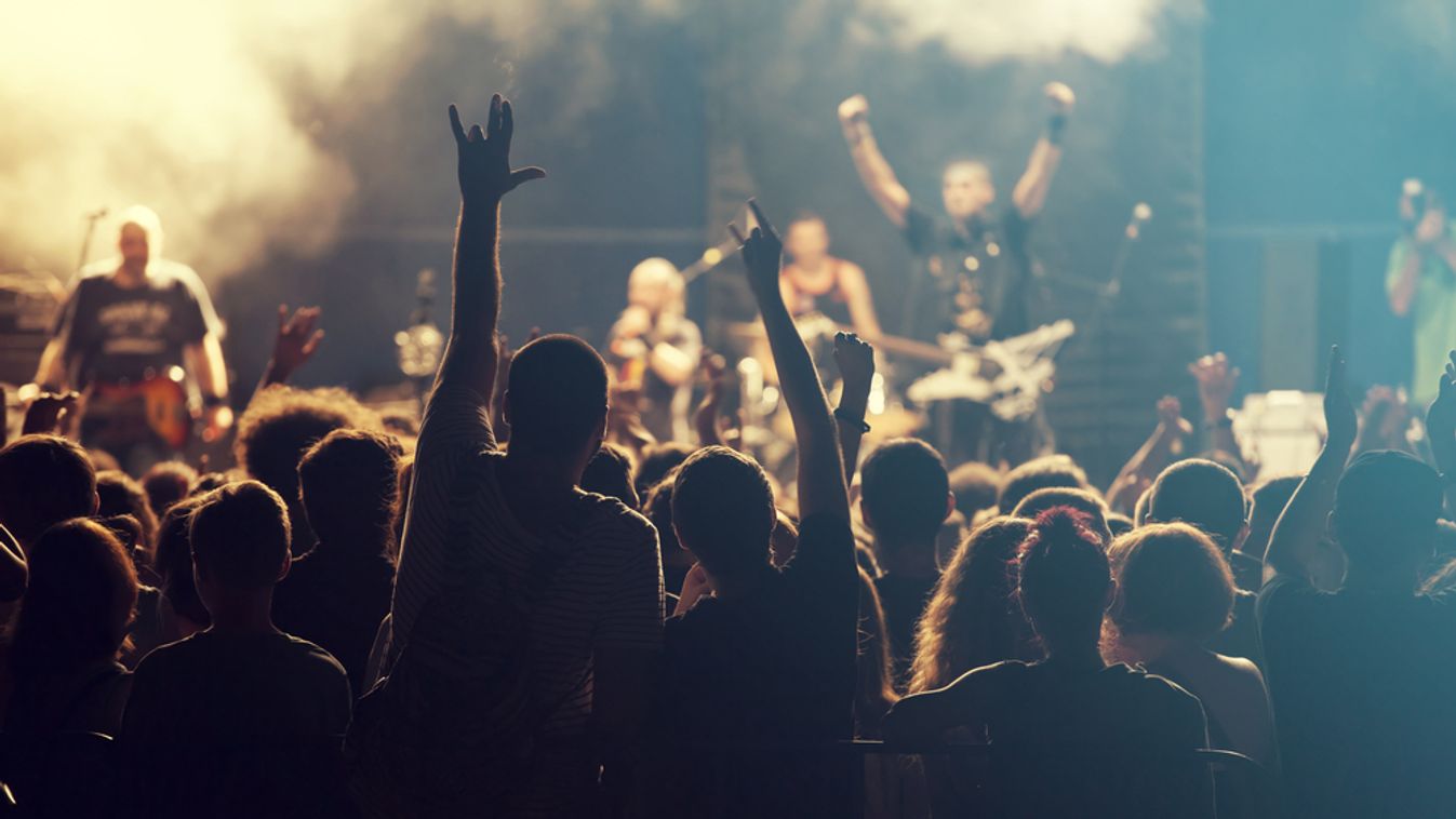 Agykárosodás érte a rockzenészt: pert indított a kórház ellen