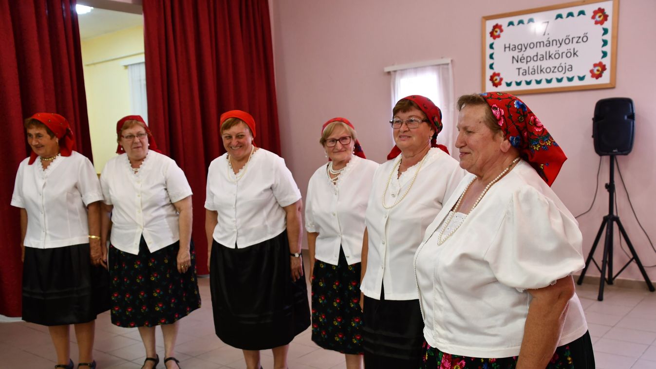 Népdalkörök találkoztak Fityeházon