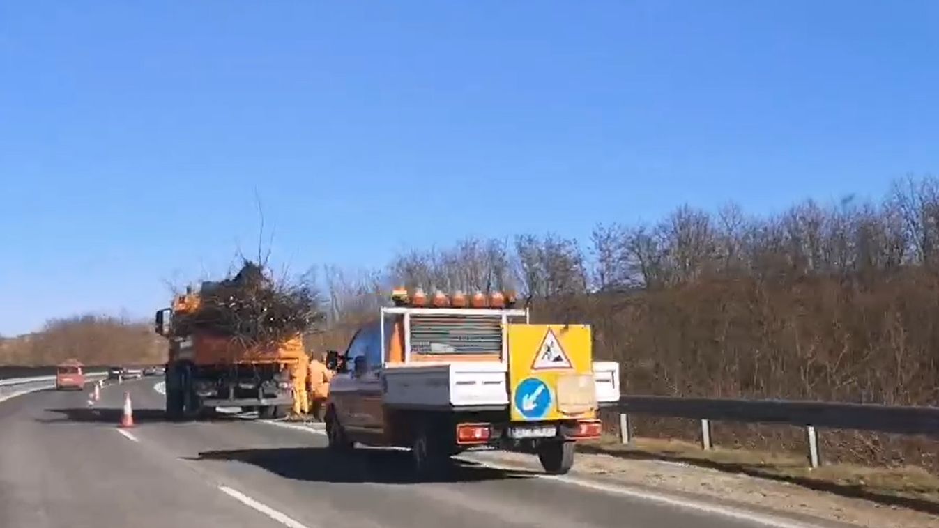 Félpályás útzár Hévíz irányába