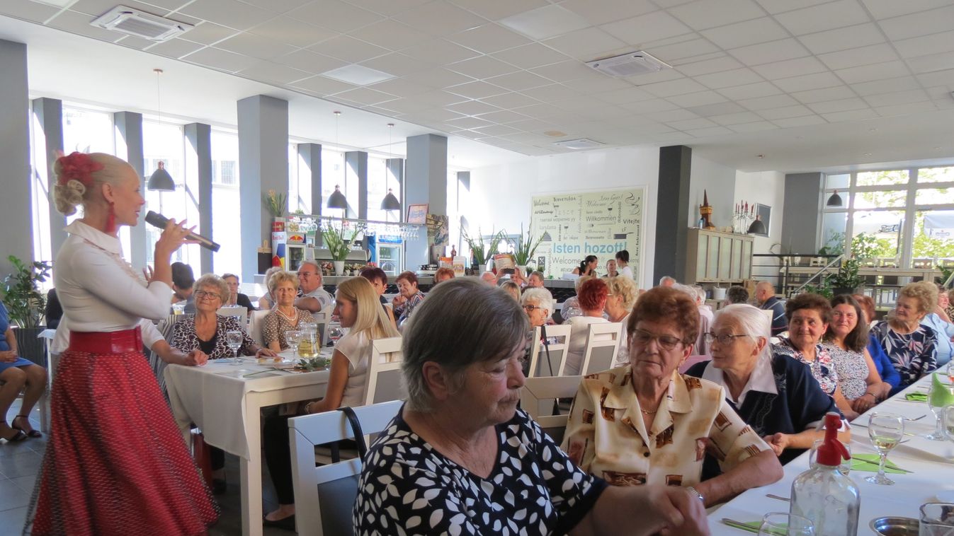 Jubilált a nyugdíjasklub Zalaegerszegen