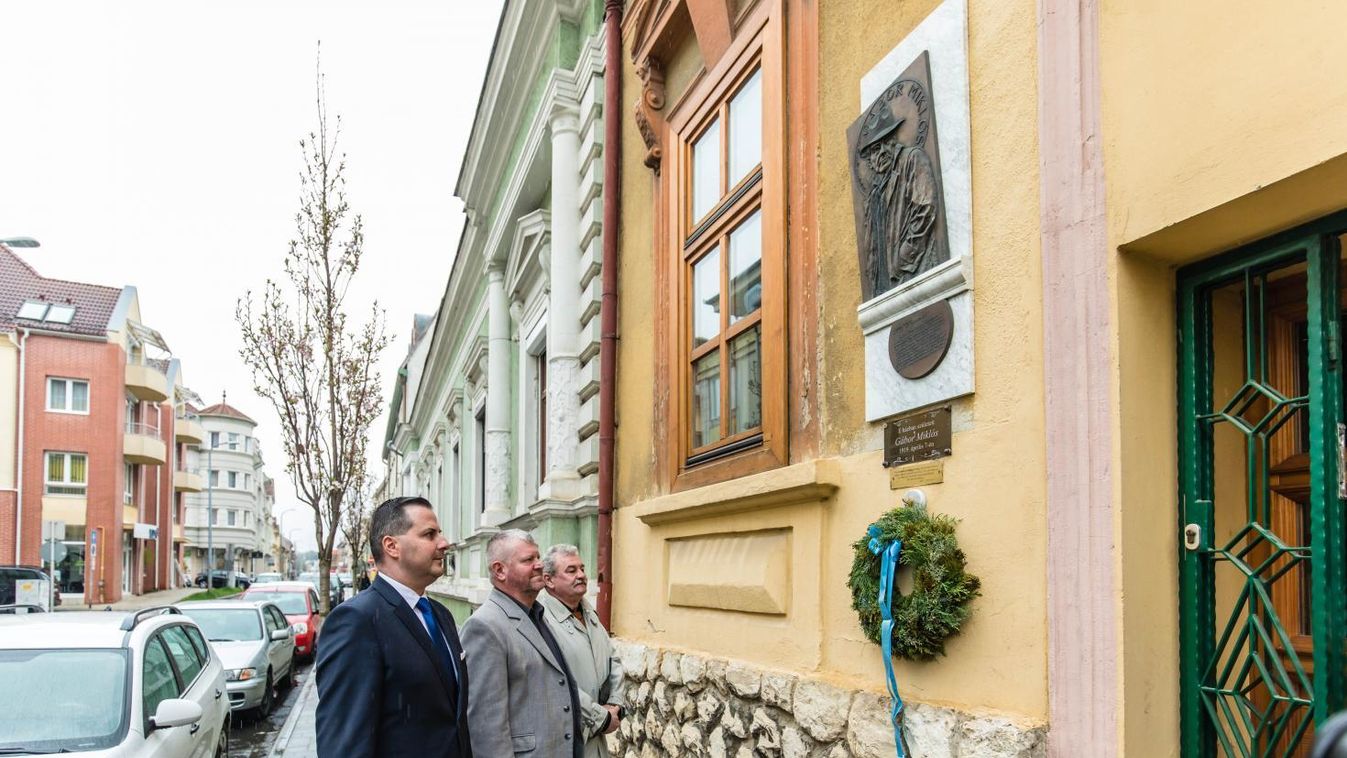 Száz éve született Gábor Miklós