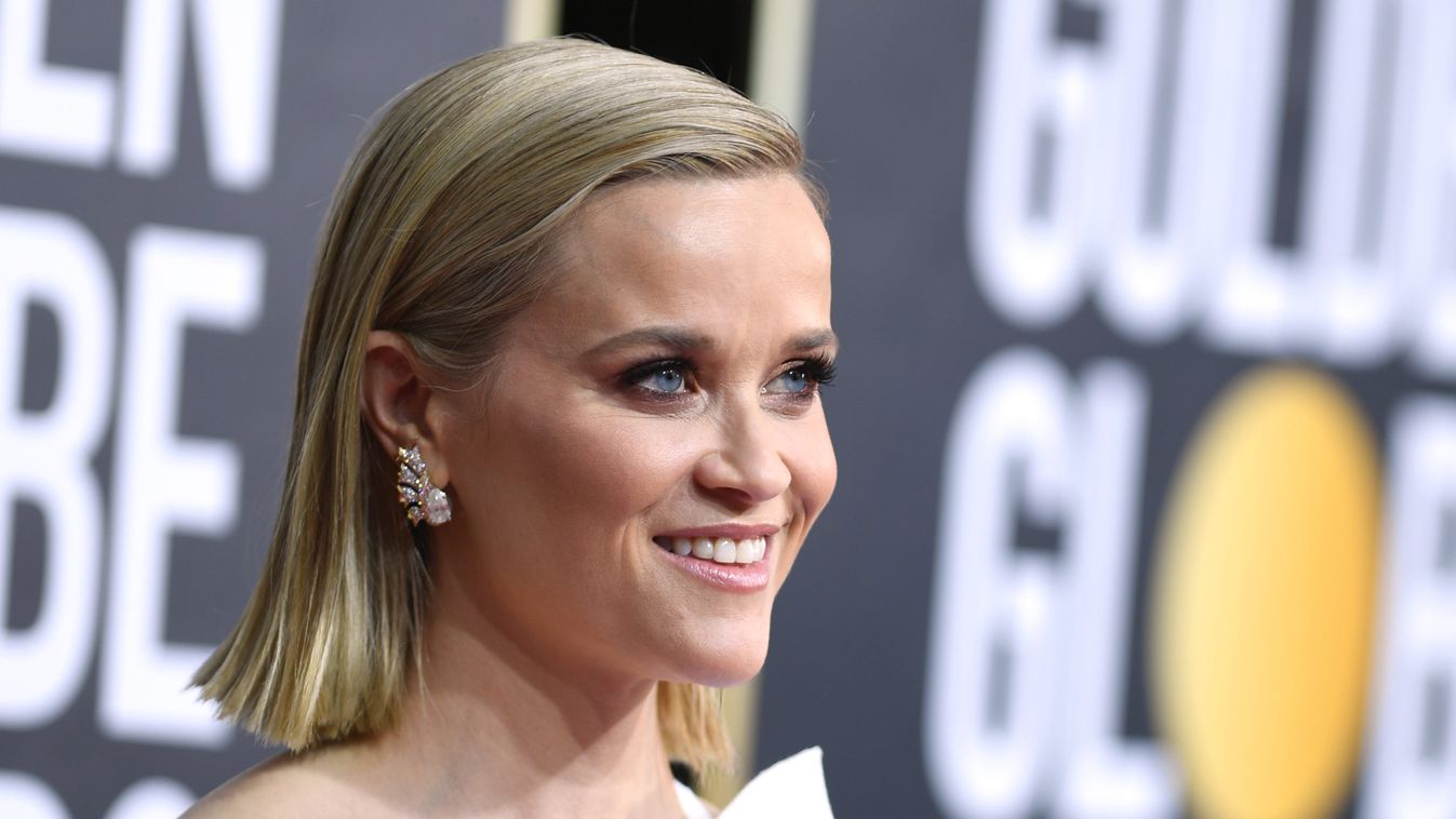 Ez durva! Csak a felsőjük különbözteti meg egymástól Reese Witherspoont és lányát