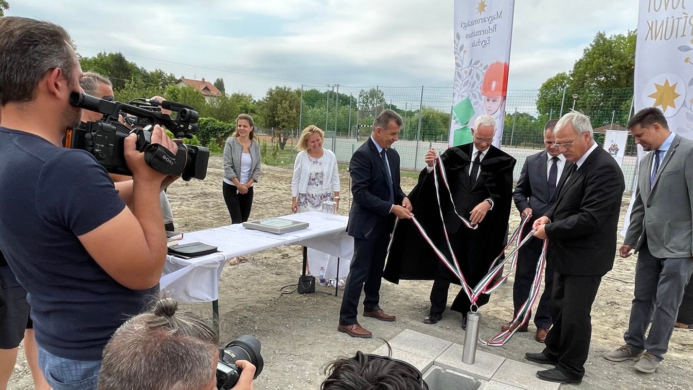 A szülők joga és felelőssége a gyermekek nevelése