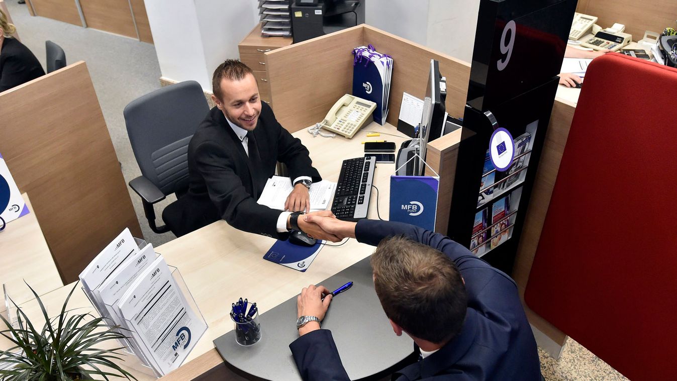 A bankok azoknak is segítenek, akik kiesnek a moratóriumból, de nem tudnak fizetni