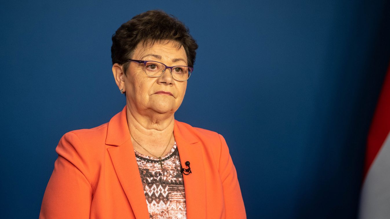 Müller Cecília válaszolt a Zalai Hírlap kérdésére: a vakcina hűtése, tárolása biztosított az oltópontokon