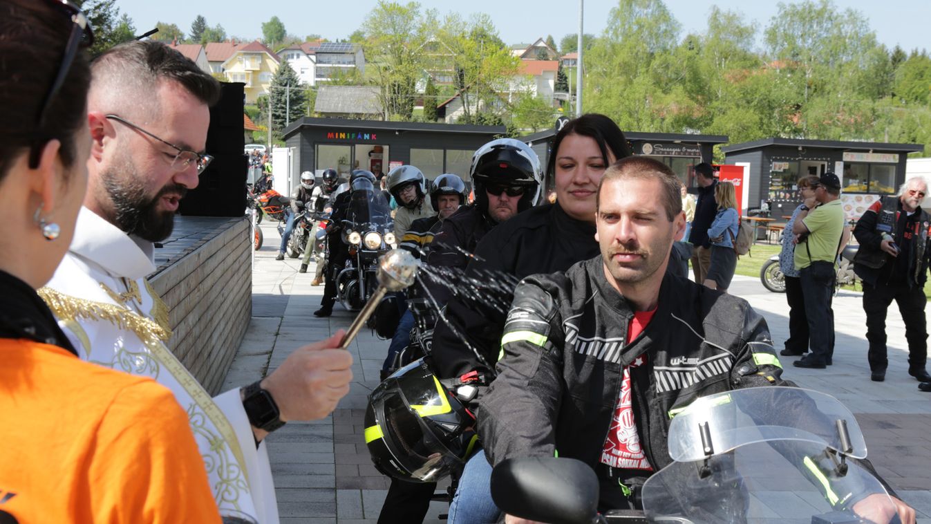 Motorszentelést tartottak Zalakaroson (videó)