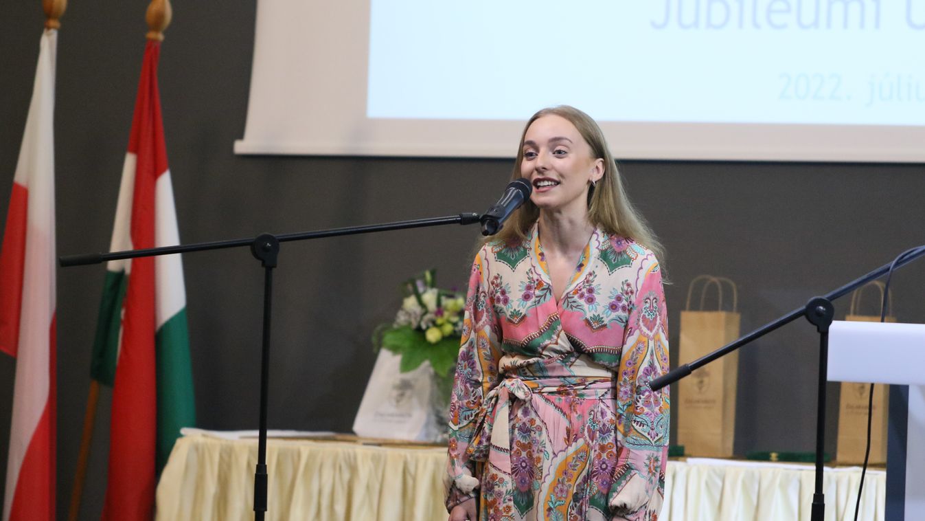 A zalakarosi származású színésznő most filmszerepekben csillogtatná meg tehetségét