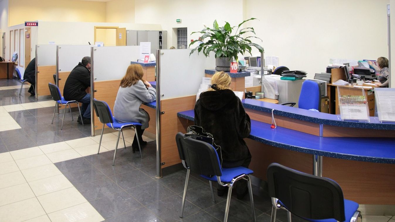Januárban megszűnik a hiteltörlesztési moratórium