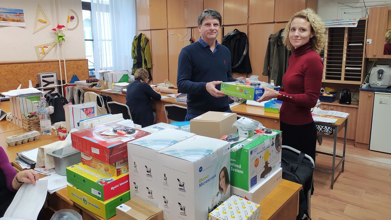 Tanulást támogató eszközöket kapott a Zrínyi-iskola Nagykanizsán