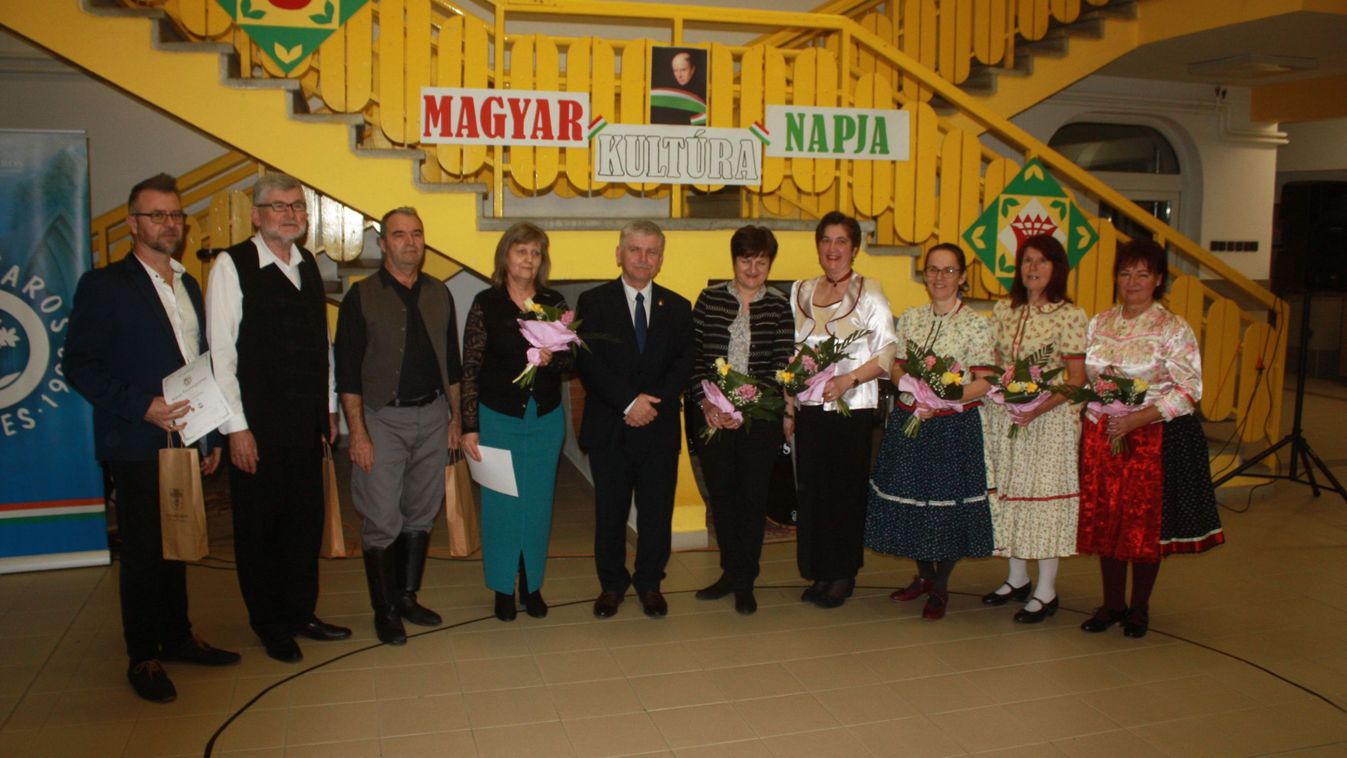 A kultúránk megtart bennünket – a magyar kultúra napját ünnepelték Zalakaroson