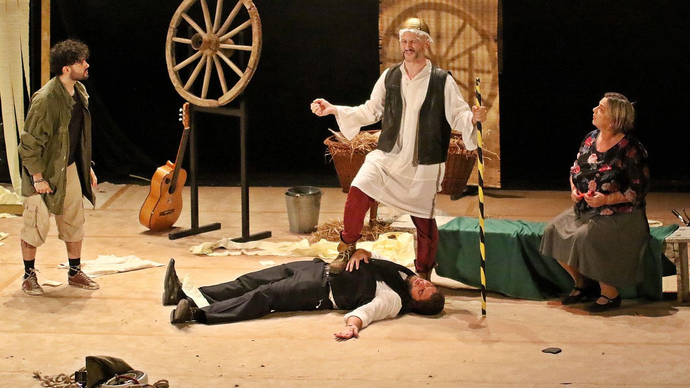 ZAOL Komikus dráma Cervantes regényéből Lendván