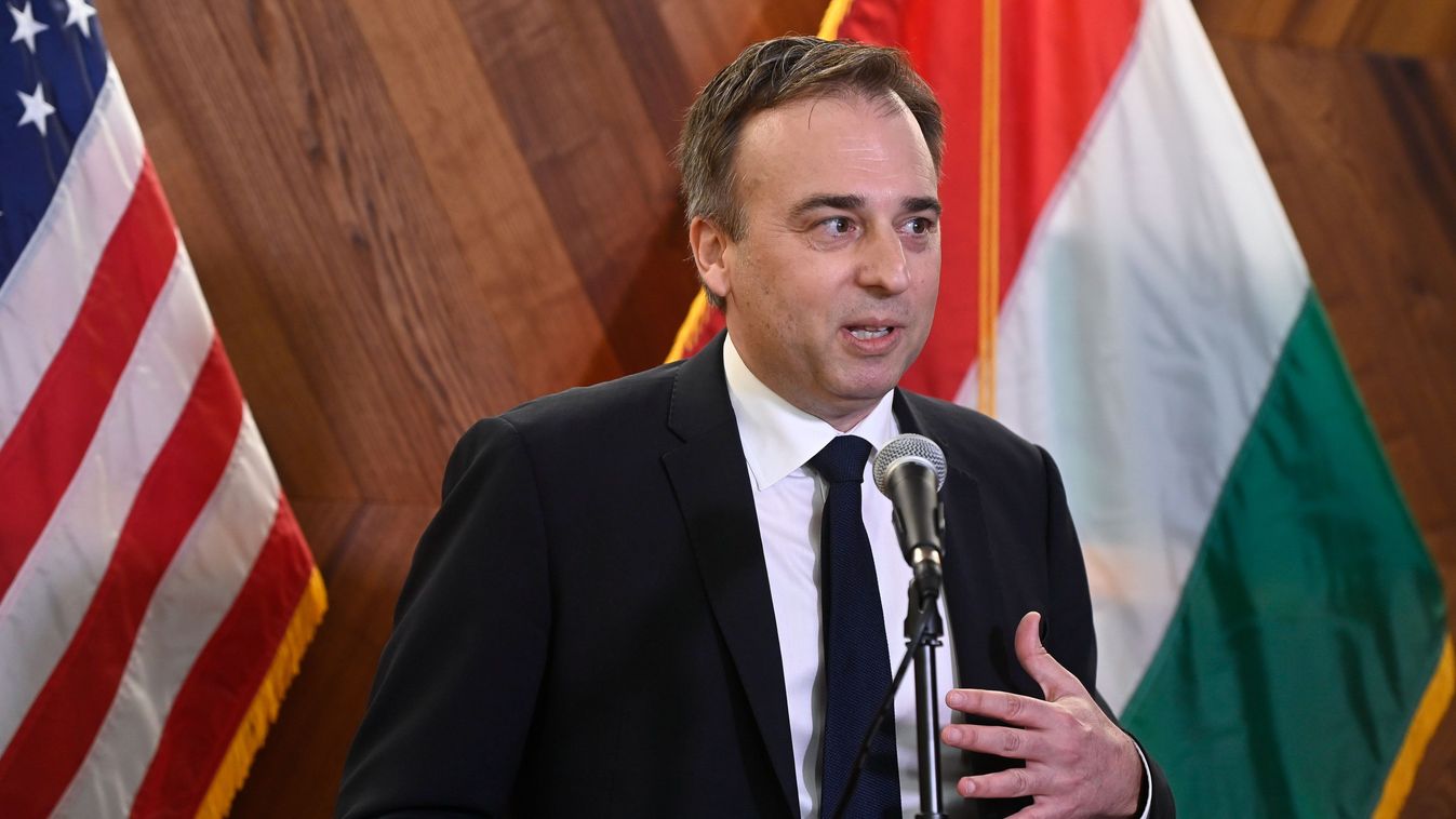 David Pressman már az ukrajnai háború előtt pénzt kapott az orosz oligarcha emberétől