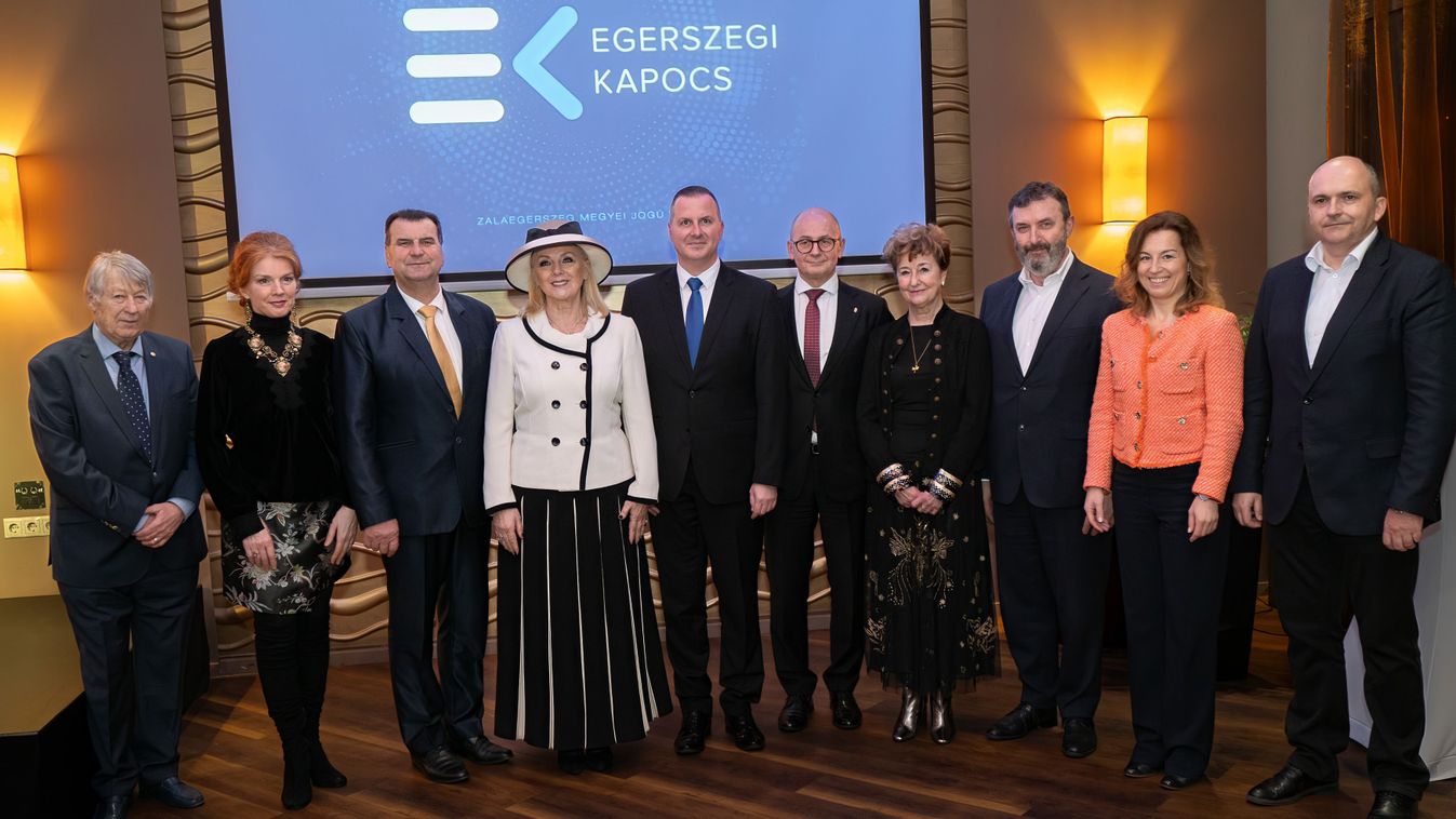 Egerszegi Kapocs – hírességeket láttak vendégül Budapesten