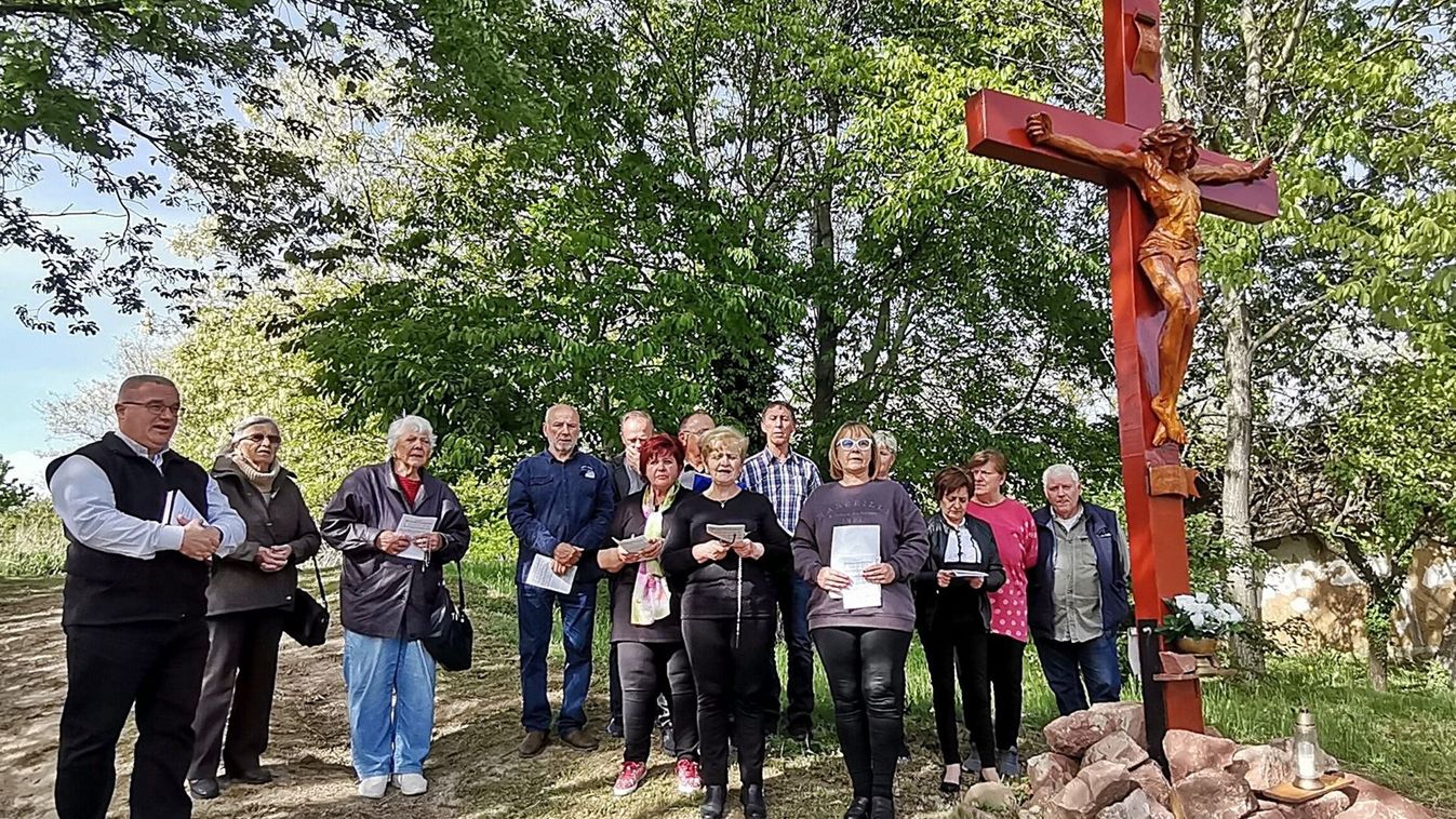 ZAOL – Imádság a szőlőhegyi keresztnél, Letenyén