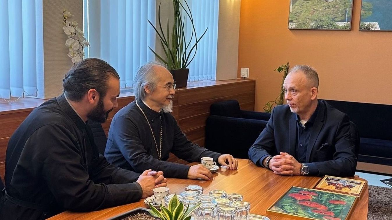 Az orosz ortodox egyház vezetőit fogadta a polgármester