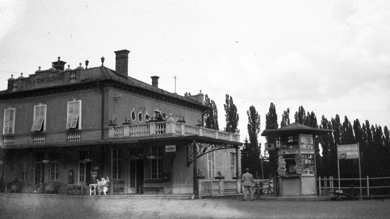 Közlekedés a Balatonnál a két háború között