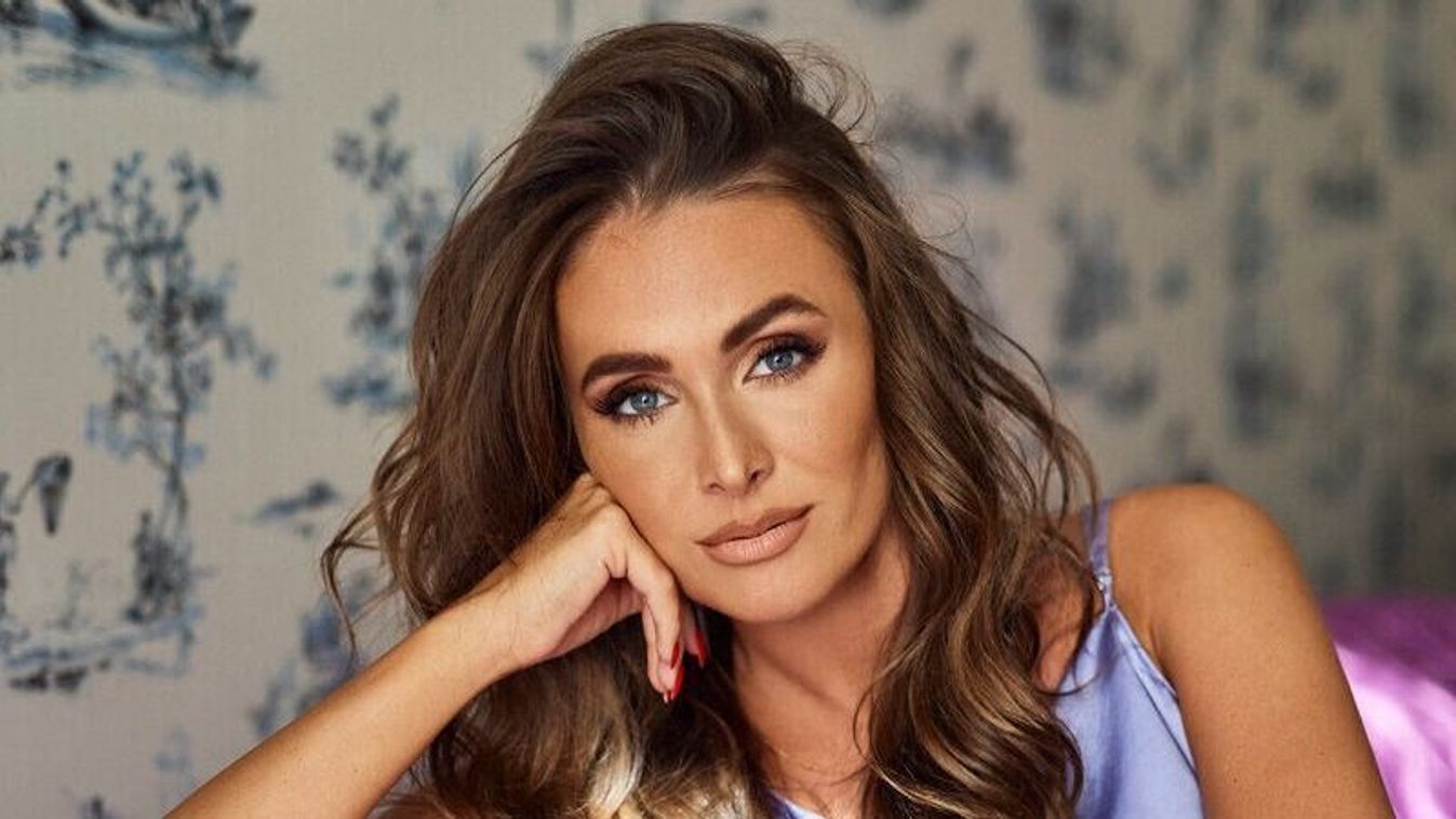Sydney van den Bosch elárult egy titkot az esküvőjéről