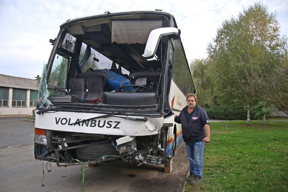 buszbaleset