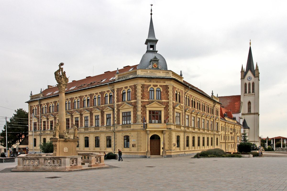 Vajda János Gimnázium Keszthely Fő terén