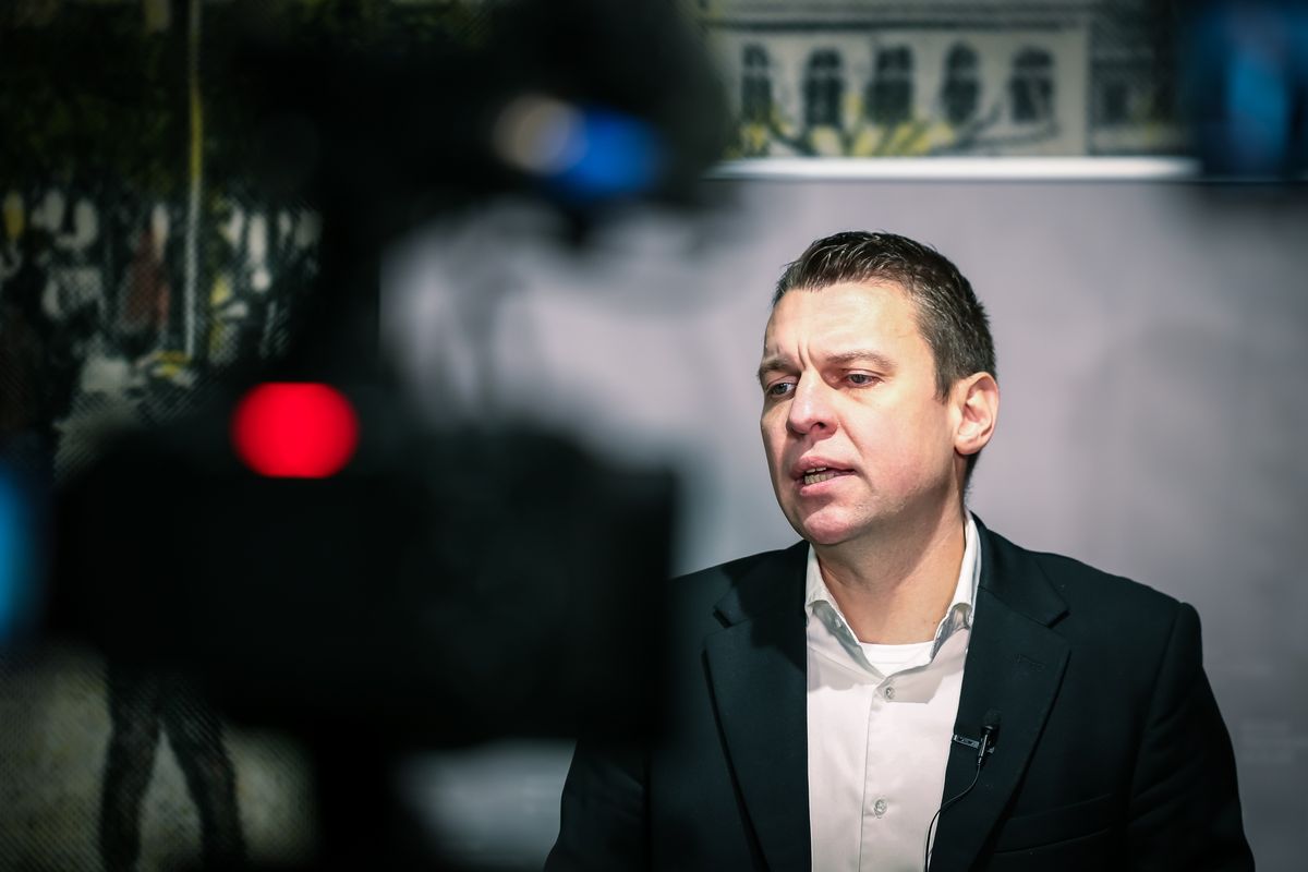 menczer tamás