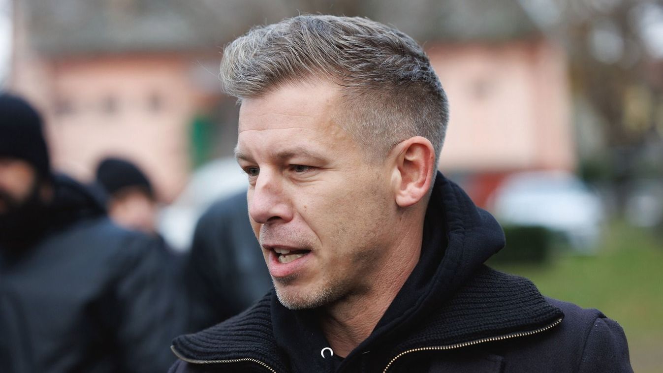 Magyar Péter lemondta a pedofíliát relativizáló Puzsér Róberttel közös eseményét