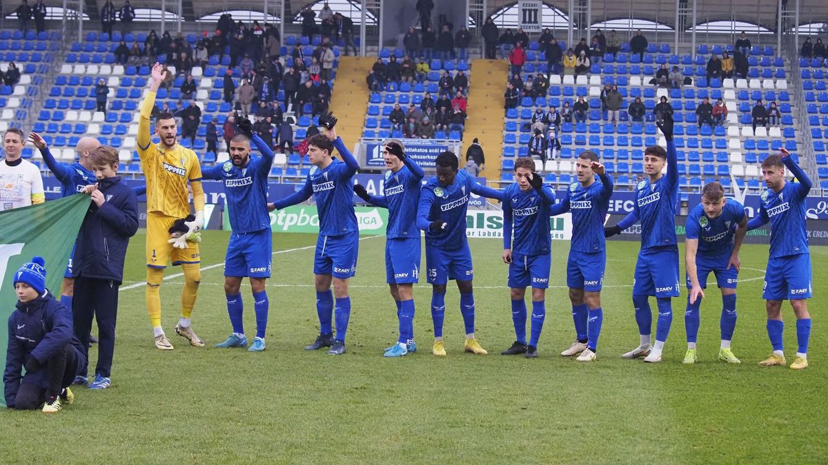 ZTE FC