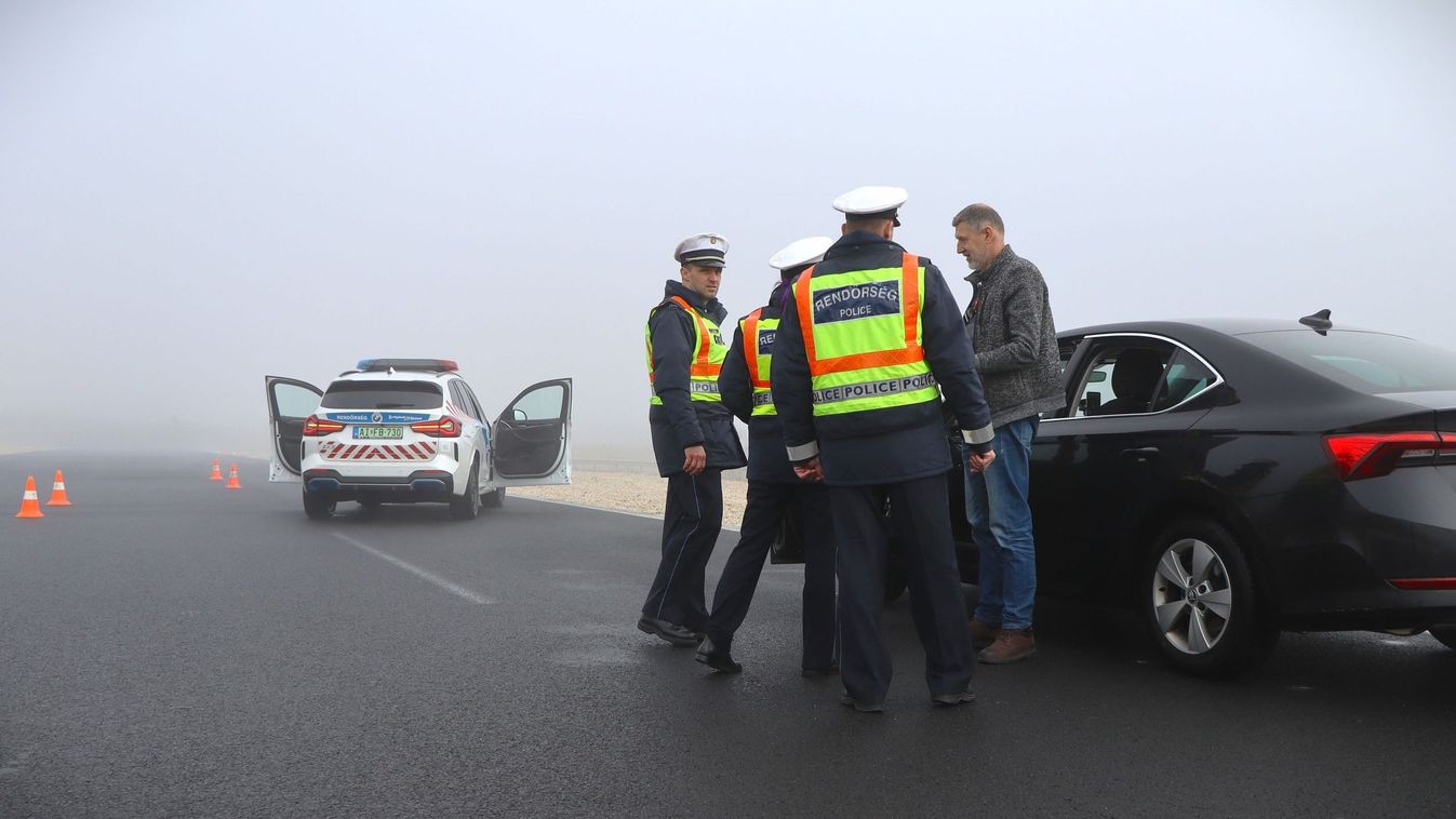 Új BMW-vel villant a rendőrség, észre fogod venni az úton (galéria)