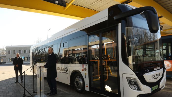 Megérkezett az első e-busz Keszthelyre