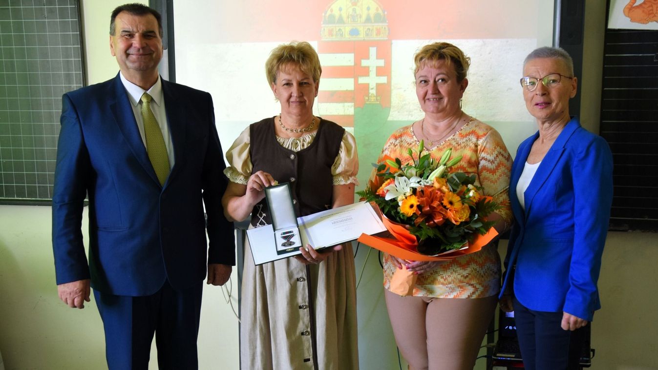 Elismerték a vérbeli falusi tanító munkásságát