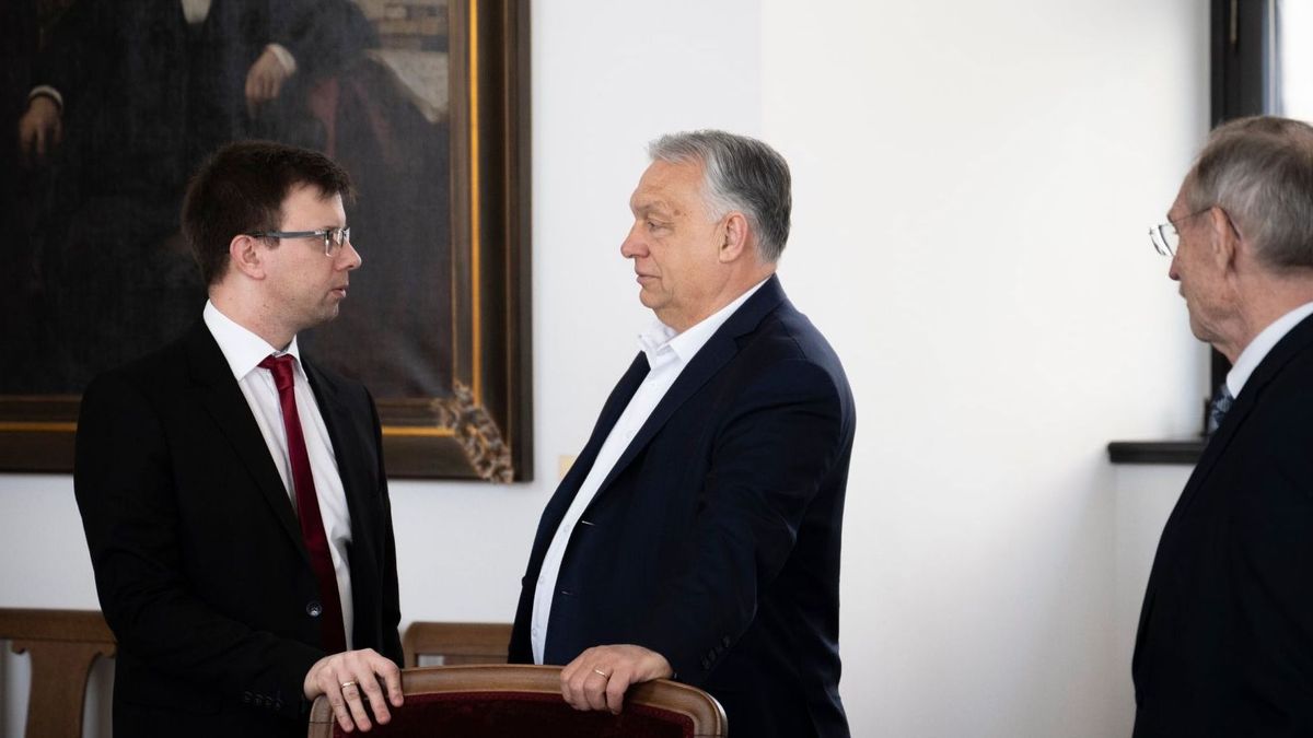 Hamarosan bejelentést tesz a kormány