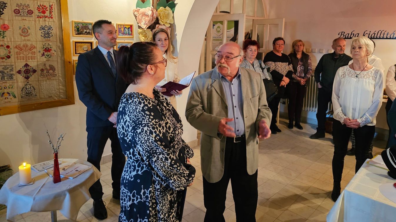 Párkapcsolati bravúrok, humor és barátság: fókuszban a nők a zalai településen