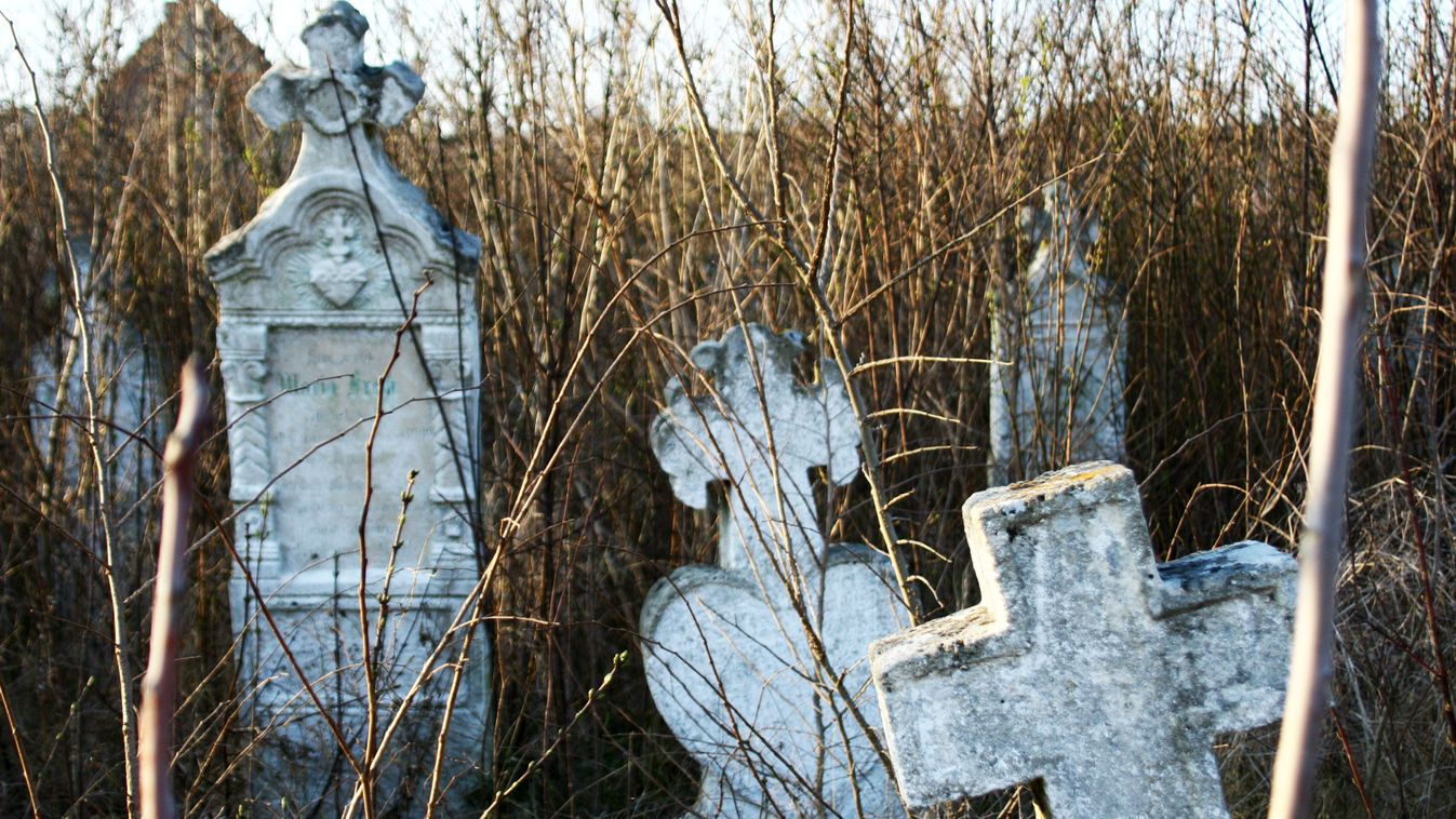 Több temetés, mint lagzi — szomorú statisztika a Balaton-partról