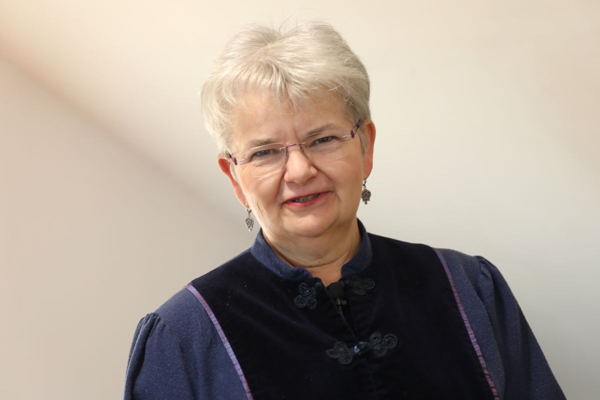  Uzsalyné Pécsi Rita