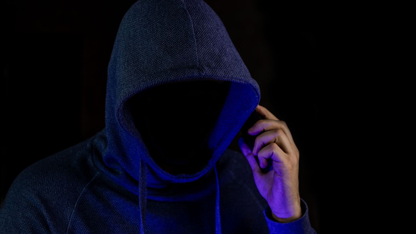 "Meg fogtok dögleni..." - Elkapták a rendőrök a férfit, aki robbantással fenyegetőzött a dunántúli városban
