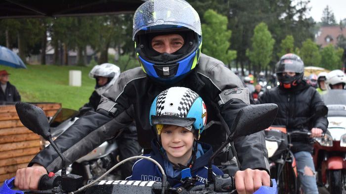 Motoros áldás Zalakaroson