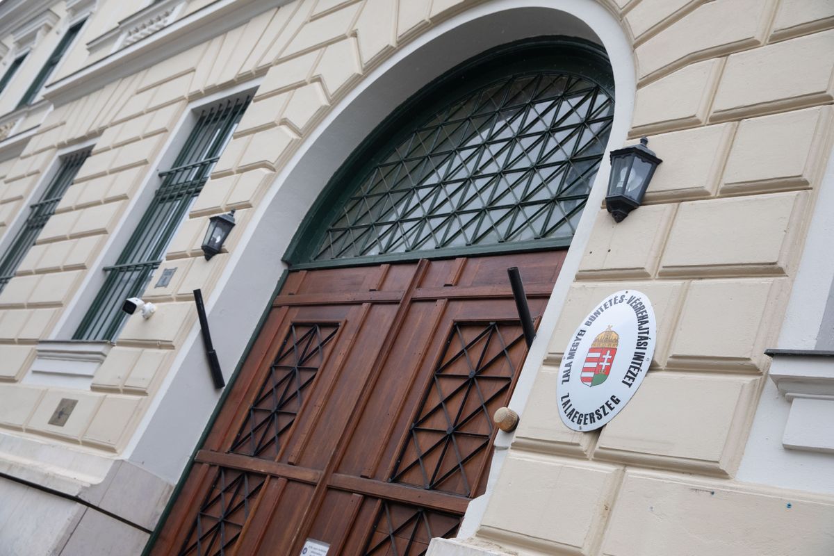 pénzmosás