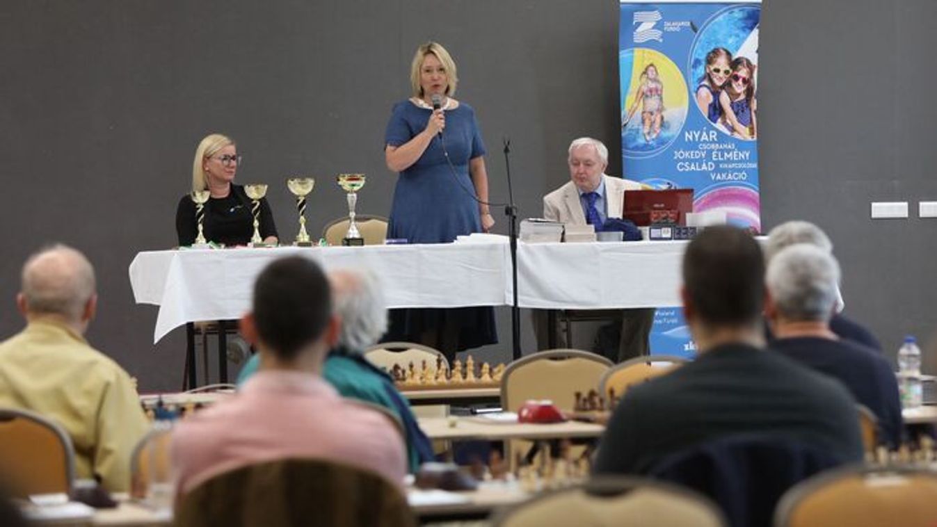 A 44. Zalakaros Kupa rajtján 12 ország sakkozói ültek asztalokhoz (galéria)