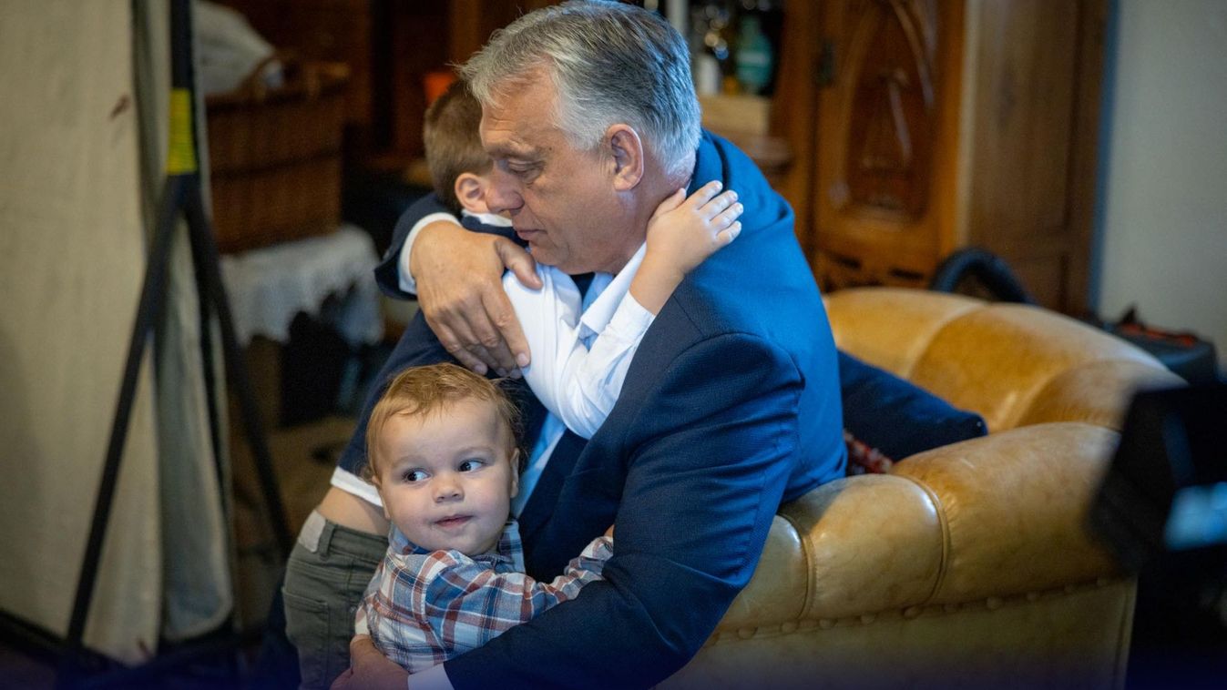 Orbán Viktor: boldog gyermeknapot!