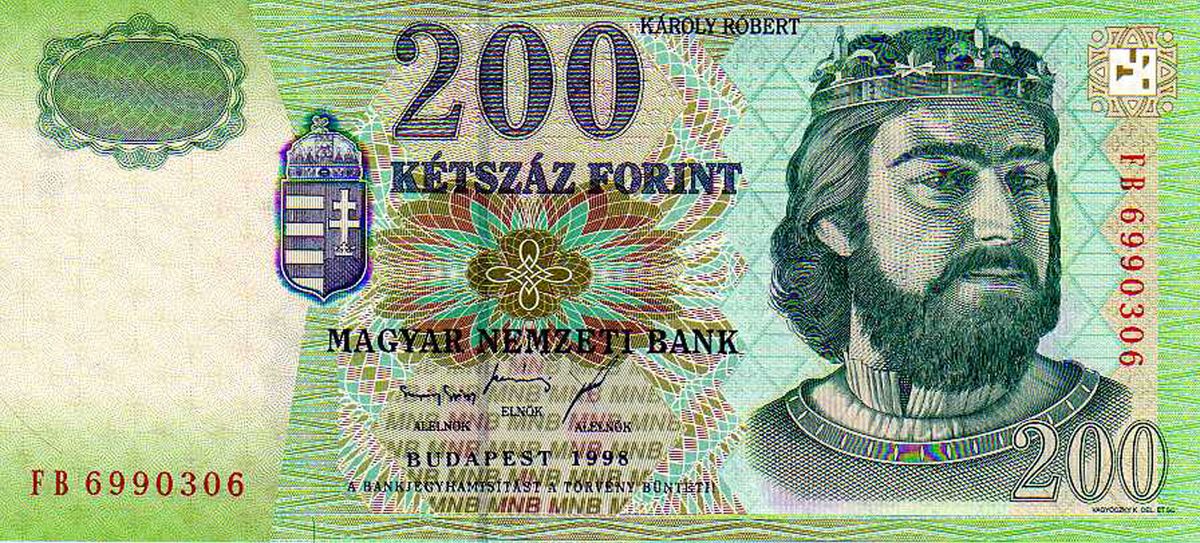 Papír kétszázas. Nem Károly Róbert van rajta. 11 évig volt készpénzforgalomban, utána ismét érme lett.