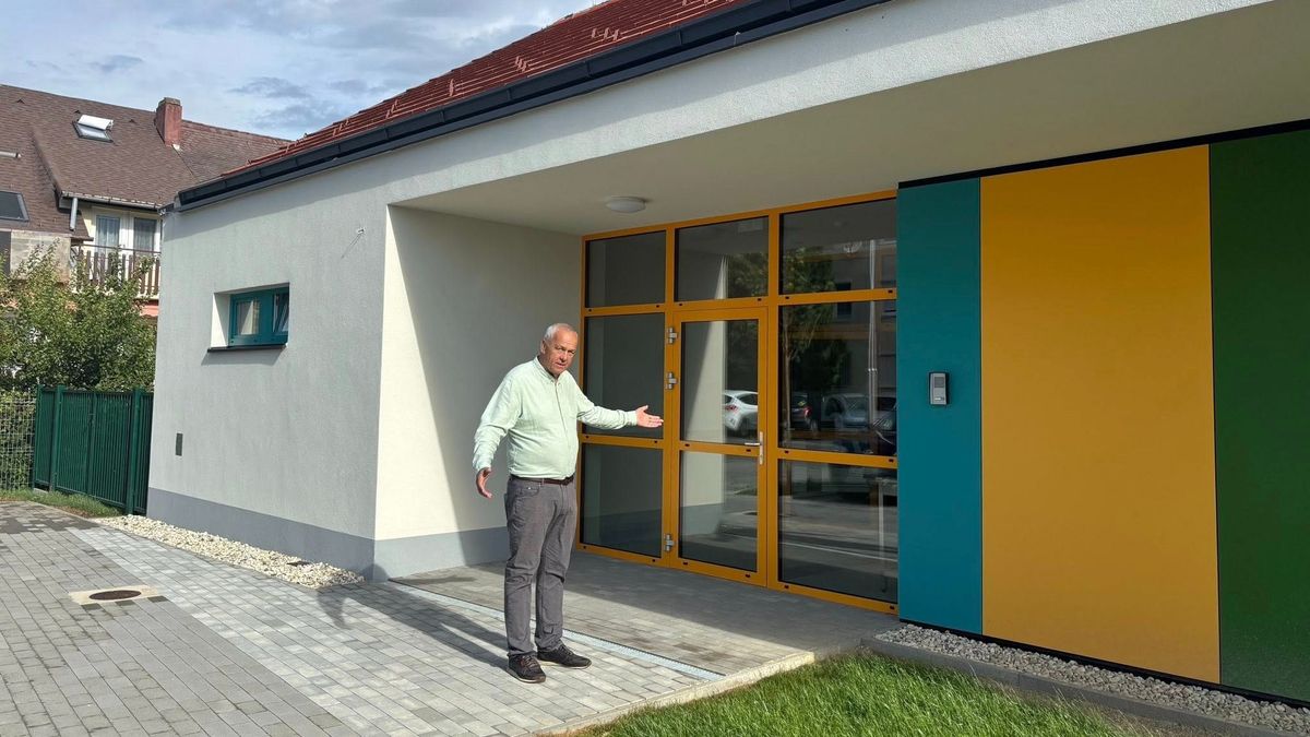 Visszaadja képviselői mandátumát Manninger Jenő