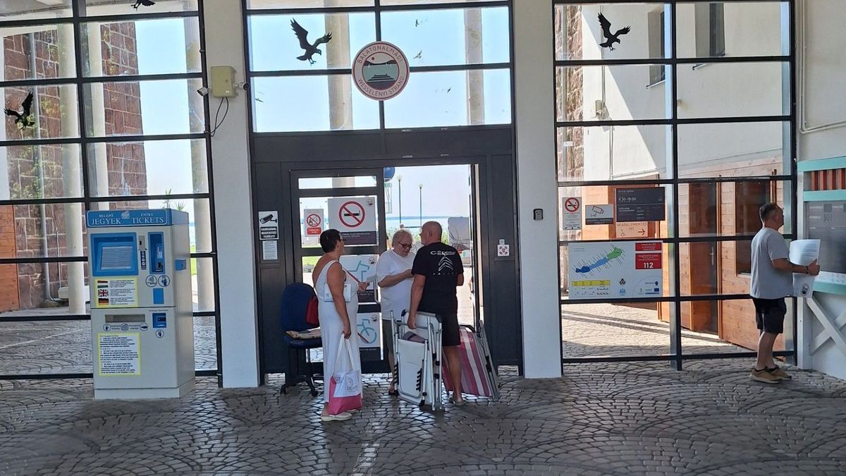 A Balaton északi partjára készül, és nem akar sokat fizetni? Nézze meg a strandok árait, mielőtt döntene!