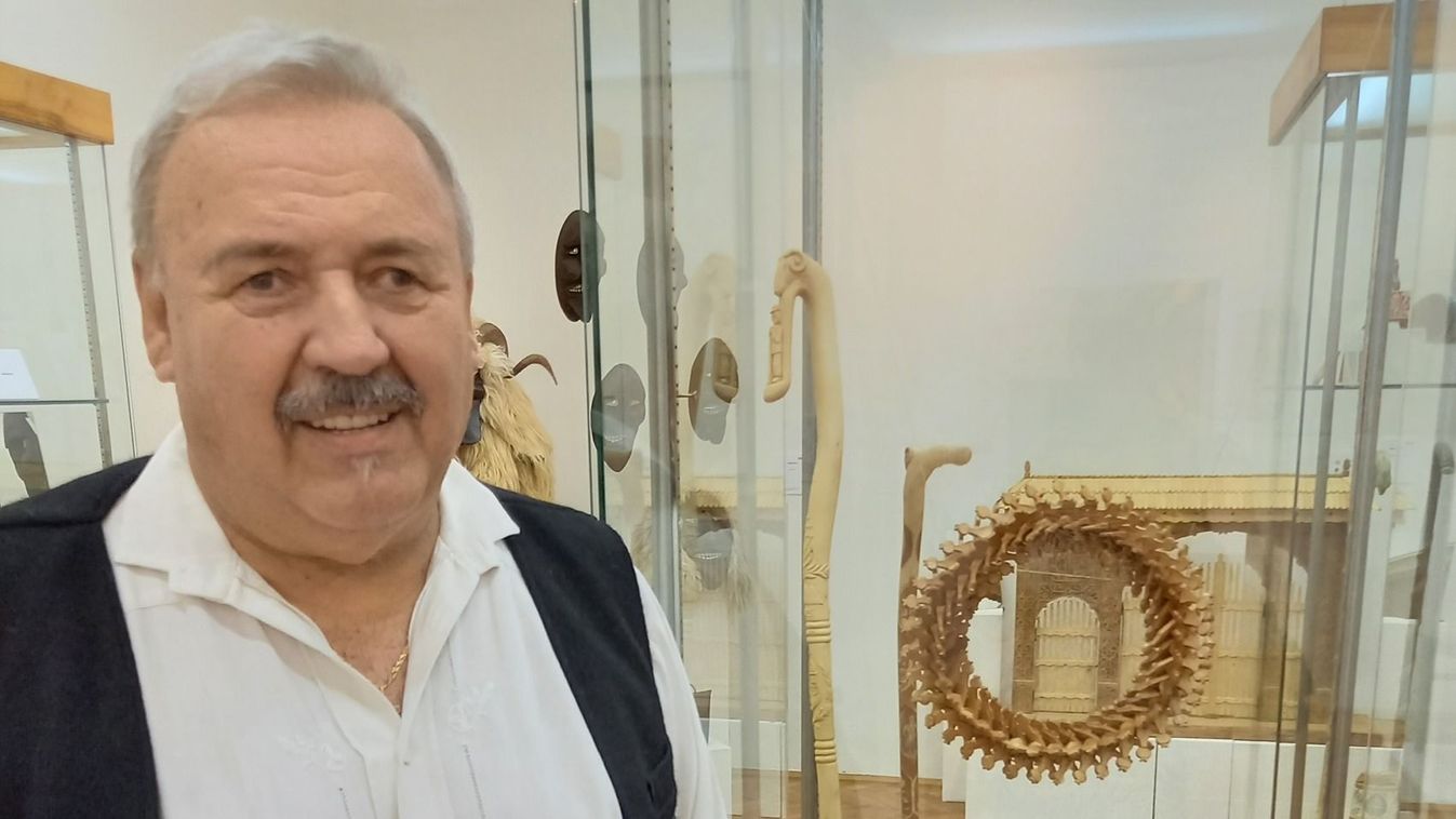 Az ország legjobbjai közt a zalai fafaragók – a kutyagerinc elhozta a fődíjat